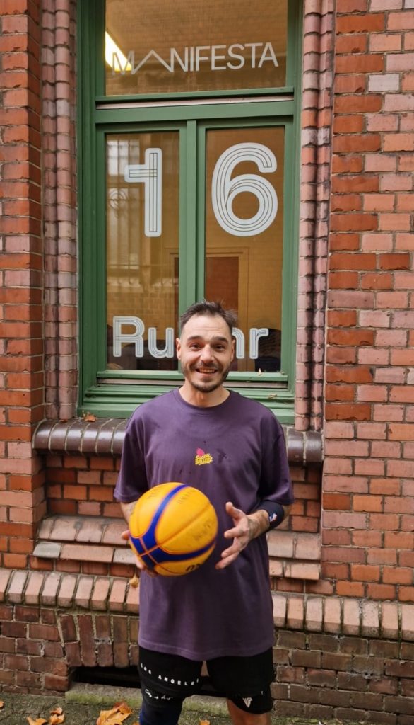 René Habersaat ist Gründer der Social BallerZ