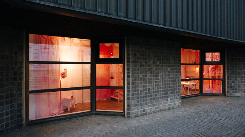 Außenansicht Kunstmuseum Gelsenkirchen, Fensterscheiben
