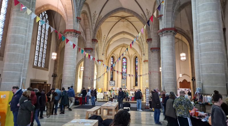 St. Josef Kirche mit Kreativmarkt
