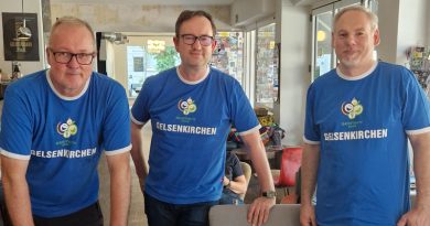 WM 2006 Retro-Style: Nicht abgesprochen, aber gleich angezogen