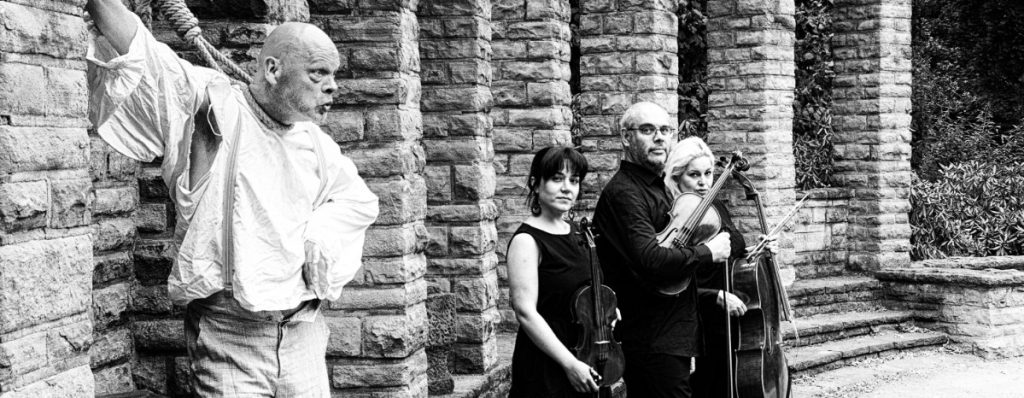 Markus Kiefer als Villon und das Kammerensemble Herzblut